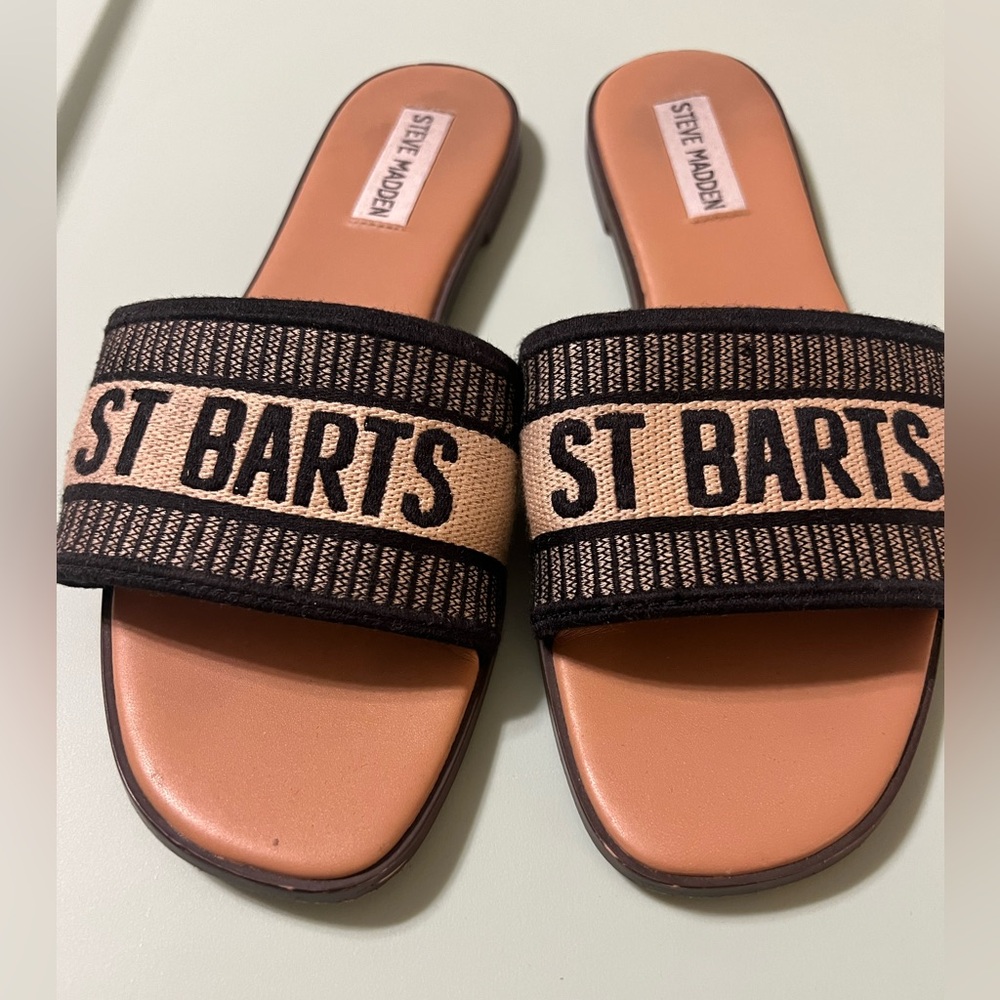 Steve Madden St Barts Black and Tan Slides